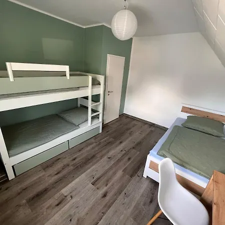 Сasa de vacaciones Feriendomizil Elina In Seenaehe Lindow