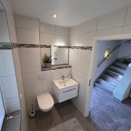 Feriendomizil Elina In Seenaehe Сasa de vacaciones